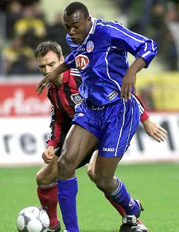 近日举行的 近日举行的